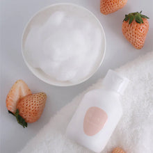 Load image into Gallery viewer, WHITE ICHIGO Organic Powder Tech-Wash
