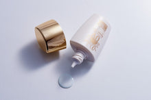 Load image into Gallery viewer, AISHODO Hyaluronic Acid UV Screen Milk SPF 50 PA++++
